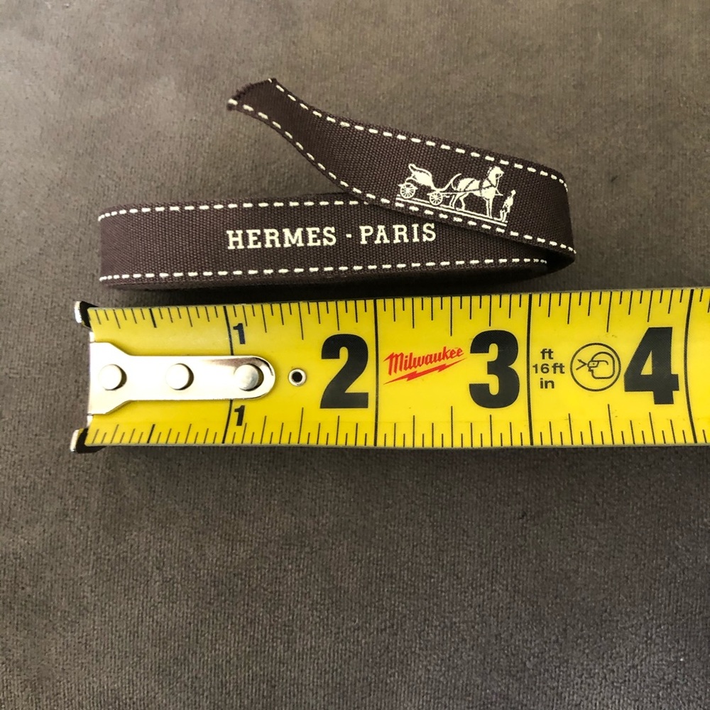 Authentic Hermès Ribbon - Picture 2 of 3